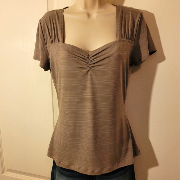 The Suzy Top - Brown